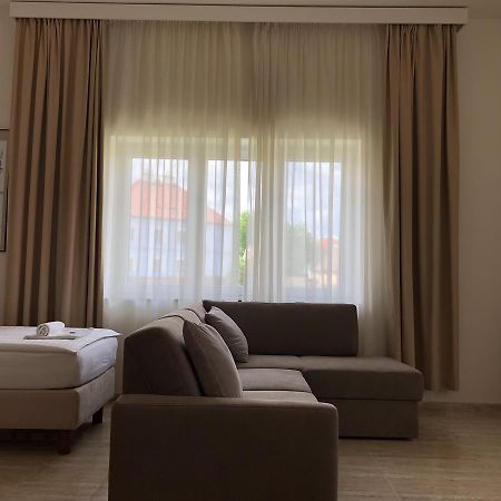 וואלטיצה Apartman Za Radnici מראה חיצוני תמונה