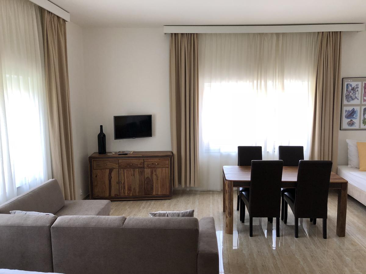 וואלטיצה Apartman Za Radnici מראה חיצוני תמונה
